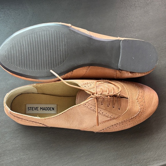 Steve Madden Tan Leather Oxfords NWOT - Picture 8 of 10
